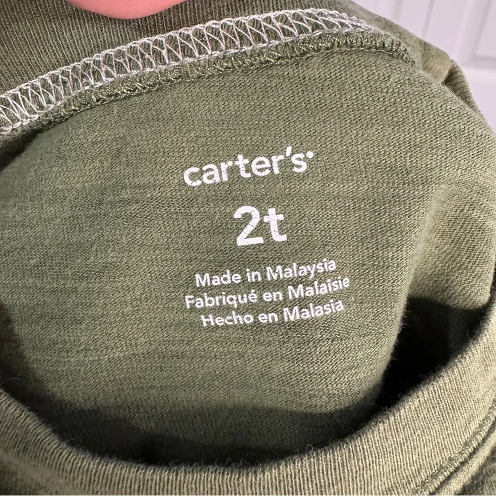 Carters green long sleeve later‎ gator tee size 2T